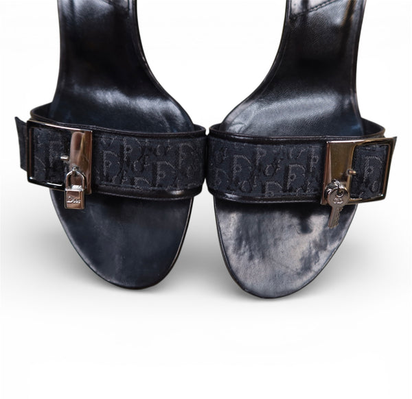 Dior Diorissimo Lock/Key Heels